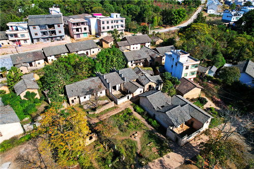 江西于都六百年古村 十六座祠堂與參天古樹的秘境